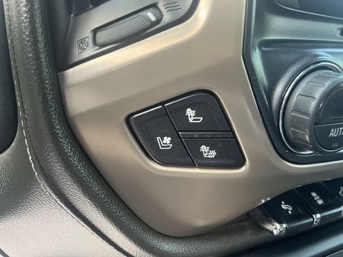Used 2017 GMC Sierra 3500 Denali w/ Duramax Plus Package AWD/4WD image 30