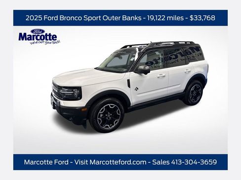 Certified 2025 Ford Bronco Sport Outer Banks w/ Outer Banks Tech Package+ AWD/4WD image 1