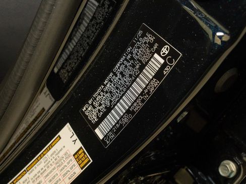 Used 2026 Toyota Prius XLE image 21