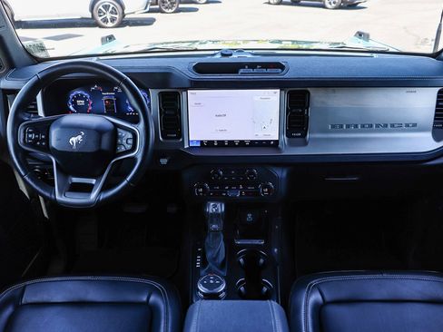 Certified 2025 Ford Bronco Outer Banks AWD/4WD image 12