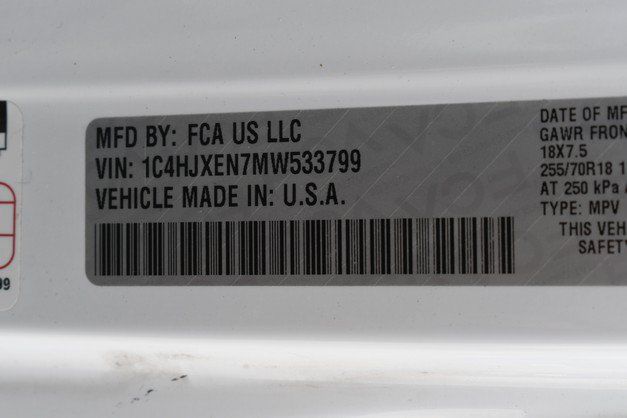 Used 2021 Jeep Wrangler Unlimited Sahara AWD/4WD image 33