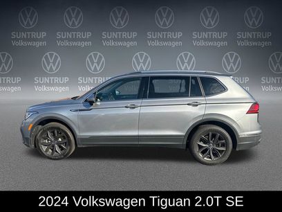 Used 2024 Volkswagen Tiguan SE