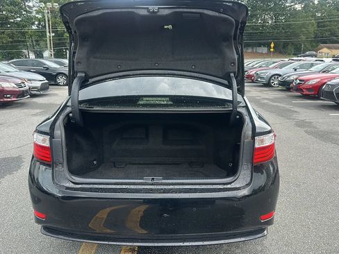 Used 2013 Lexus ES 300h w/ Luxury Pkg FWD image 42