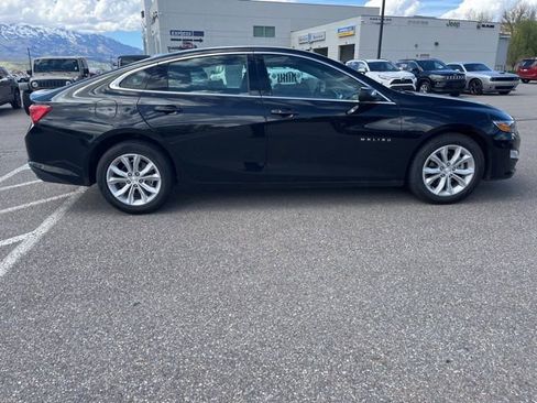 Used 2024 Chevrolet Malibu LT image 2