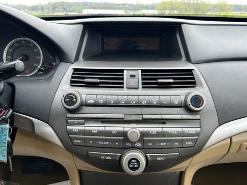 Used 2012 Honda Accord LX image 20