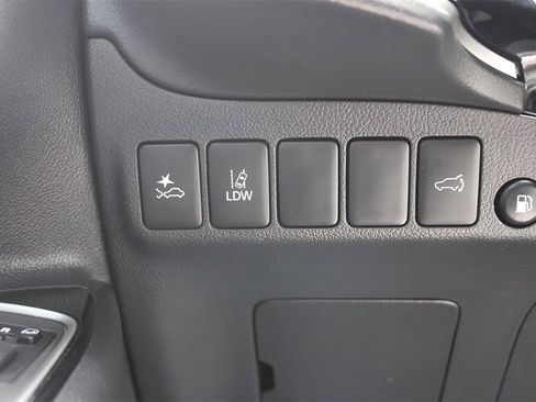 Used 2022 Mitsubishi Outlander SEL image 10