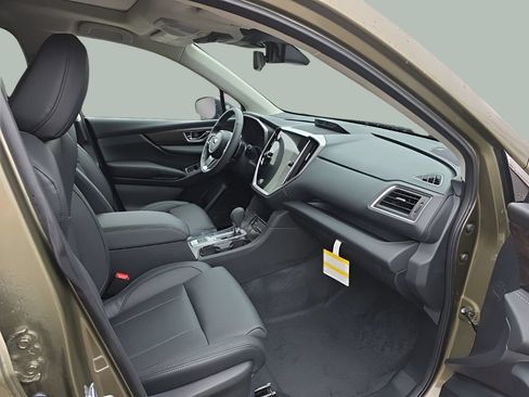 Used 2026 Subaru Ascent Touring AWD/4WD image 16