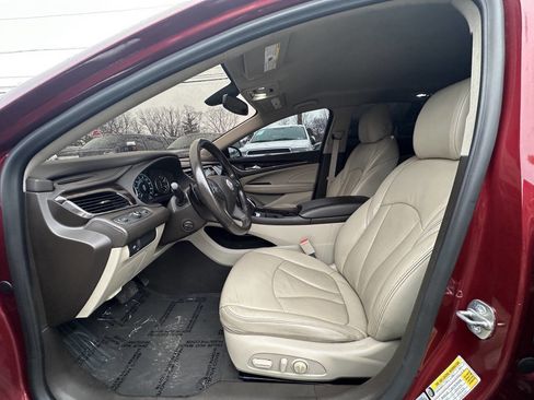 Used 2017 Buick LaCrosse Essence image 10