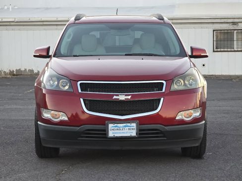 Used 2010 Chevrolet Traverse LT w/ Personal Connectivity Package image 10