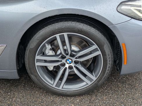 Used 2021 BMW 530i w/ Convenience Package RWD image 10