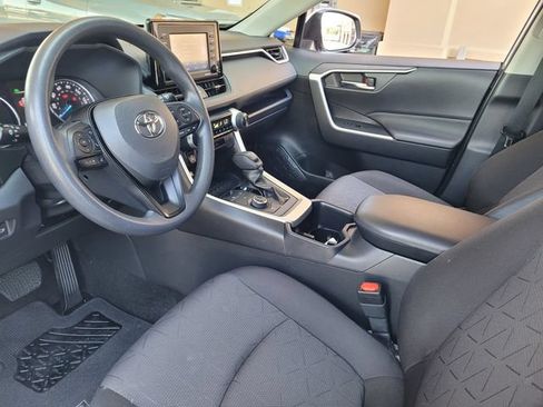 Certified 2022 Toyota RAV4 XLE w/ Convenience Package AWD/4WD image 12