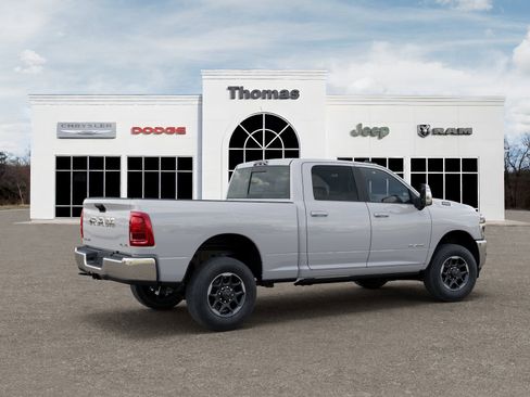 New 2026 RAM 2500 Laramie AWD/4WD image 4
