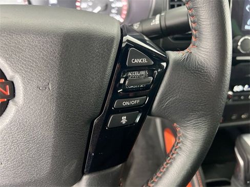 Used 2022 Nissan Frontier PRO-4X w/ Technology Package image 22