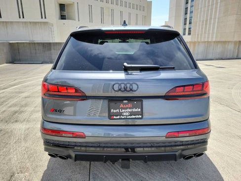 New 2026 Audi SQ7 Prestige AWD/4WD image 5