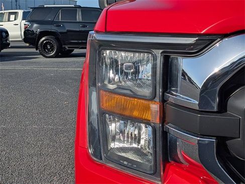 Used 2023 Ford F150 XLT image 11