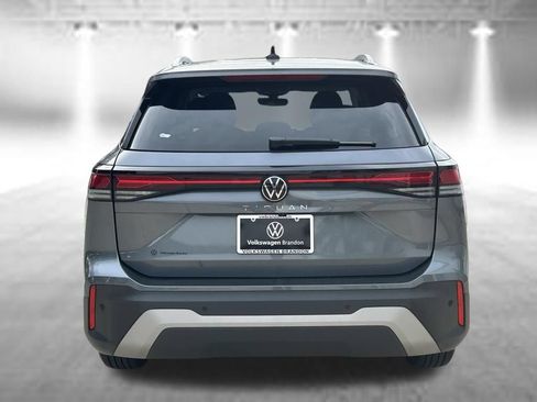 Certified 2026 Volkswagen Tiguan S FWD image 4