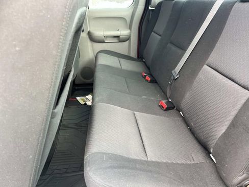 Used 2011 Chevrolet Silverado 1500 W/T image 18