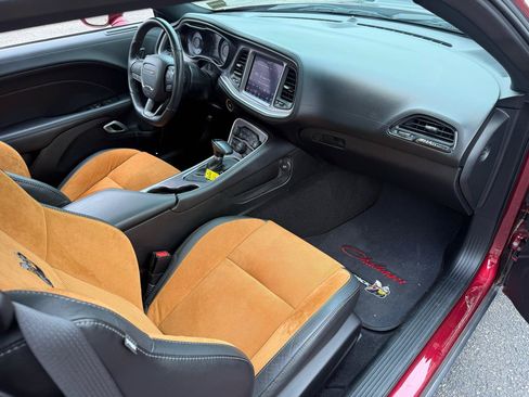 Used 2021 Dodge Challenger R/T Scat Pack RWD image 22