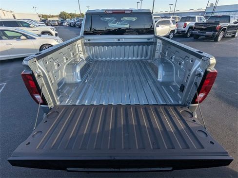 New 2026 GMC Sierra 1500 Elevation image 14