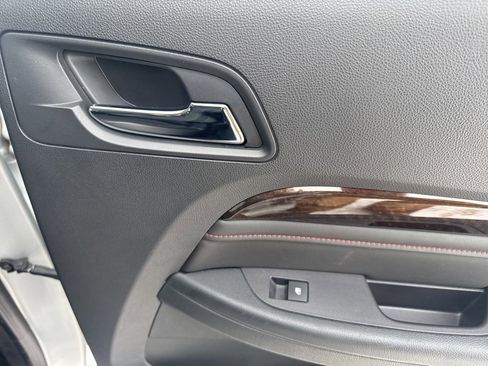 Used 2016 GMC Terrain Denali image 27