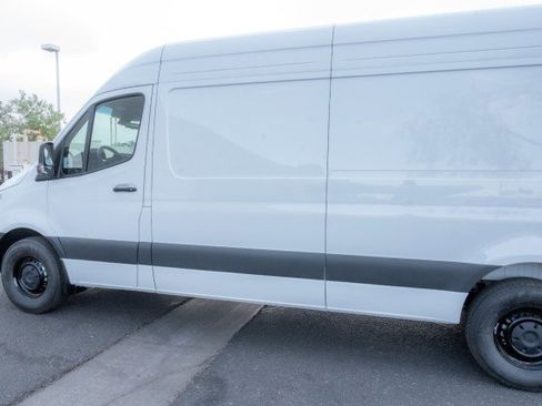 New 2025 Mercedes-Benz Sprinter 2500 image 5