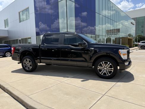 Used 2022 Ford F150 XL w/ STX Appearance Package RWD image 5