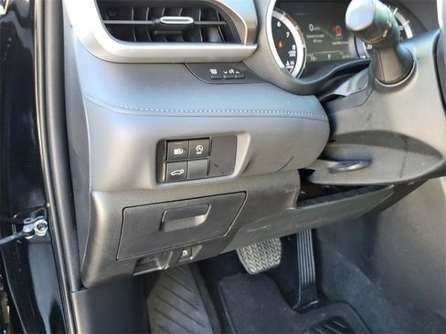 Used 2023 Toyota Highlander XLE image 20