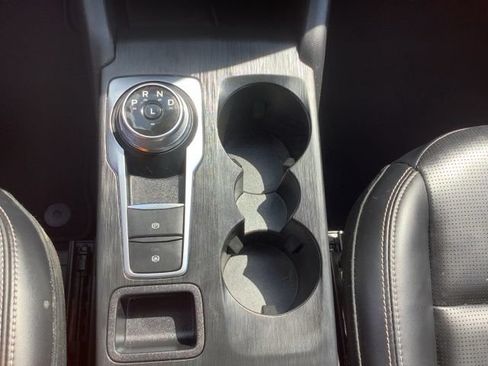 Used 2023 Ford Escape Platinum AWD/4WD image 36
