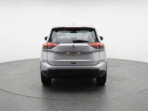 Used 2025 Nissan Rogue SV FWD image 7