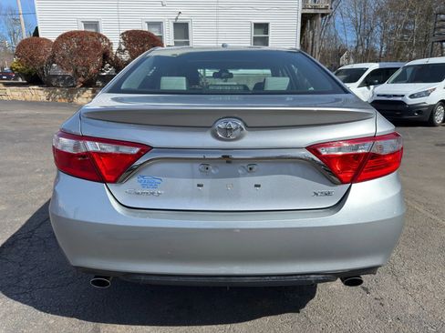 Used 2015 Toyota Camry XSE w/ Advanced Technology Package image 6
