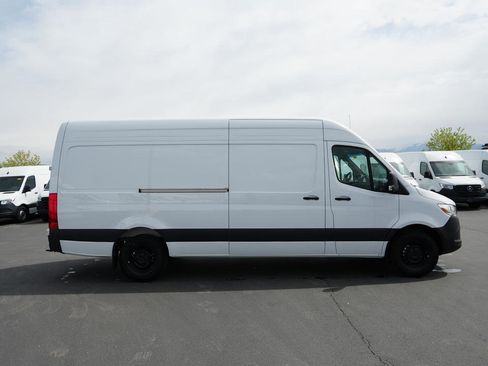 New 2026 Mercedes-Benz Sprinter 2500 image 5