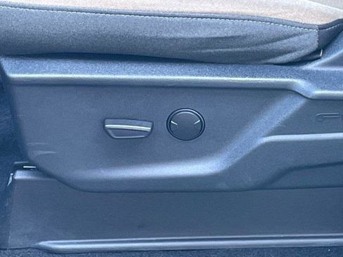 Used 2023 Ford F150 XLT image 12