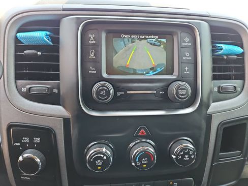 Used 2017 RAM 2500 Tradesman w/ Chrome Appearance Group AWD/4WD image 20