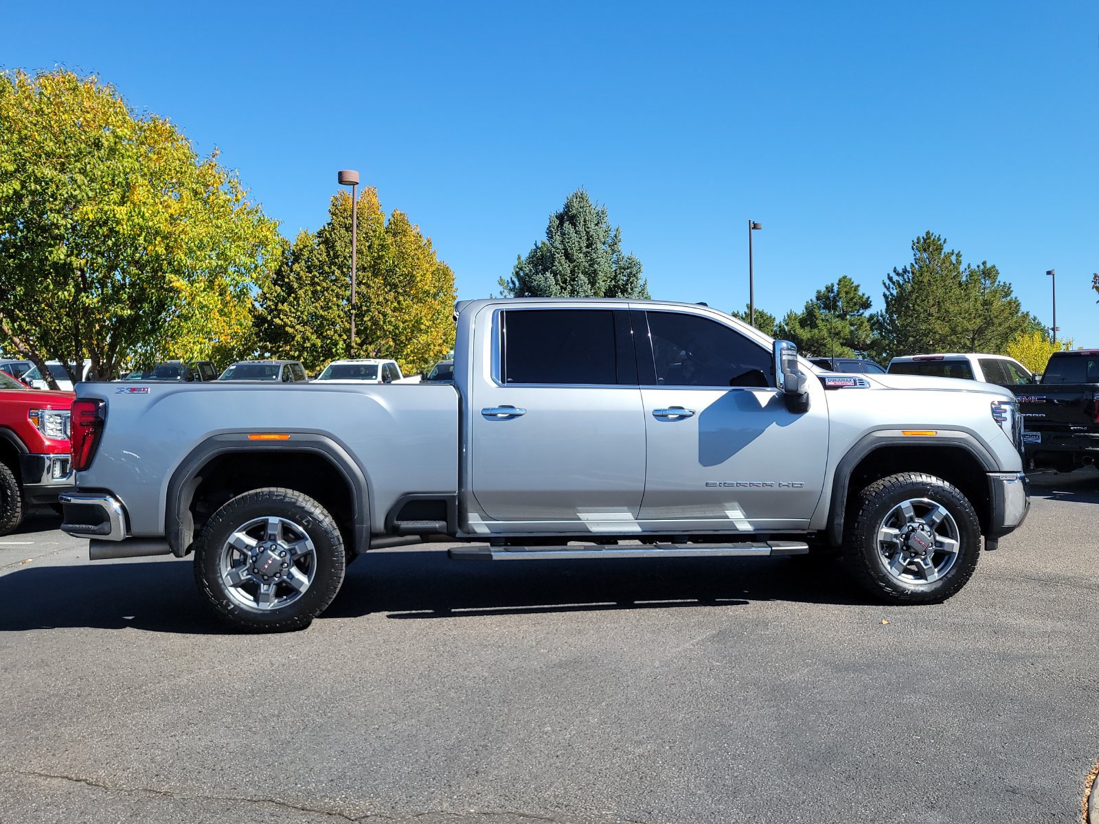 Used 2025 GMC Sierra 2500 SLT w/ SLT Premium Package AWD/4WD image 2