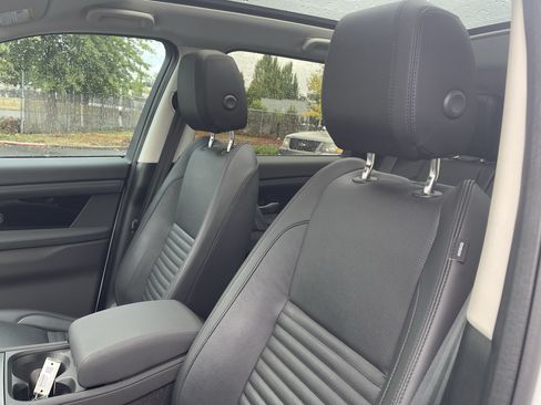 Used 2025 Land Rover Discovery Sport S AWD/4WD image 19