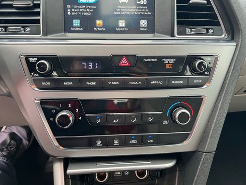 Used 2017 Hyundai Sonata SE FWD image 31