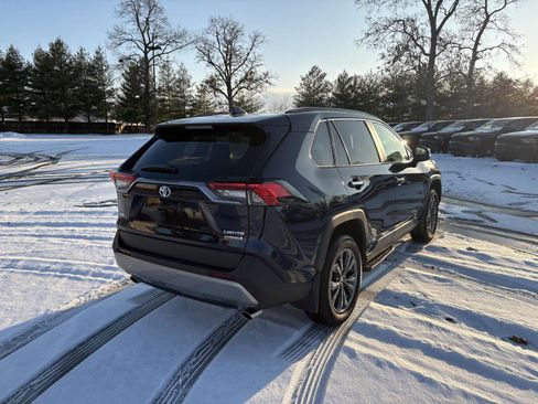 Used 2024 Toyota RAV4 Limited image 27