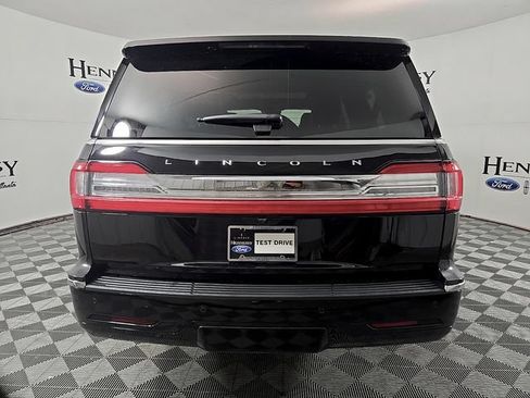 Certified 2021 Lincoln Navigator L Reserve AWD/4WD image 6