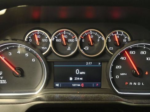 Used 2020 Chevrolet Silverado 1500 LT w/ All-Star Edition RWD image 13