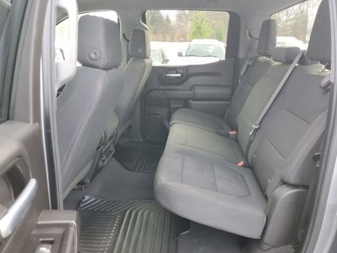 Used 2019 Chevrolet Silverado 1500 Custom w/ Custom Convenience Package AWD/4WD image 26