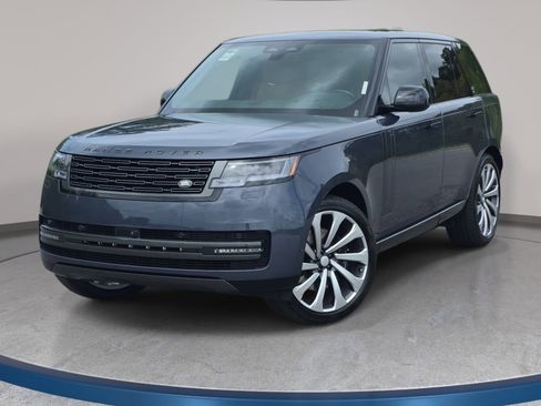 Used 2025 Land Rover Range Rover SE image 1
