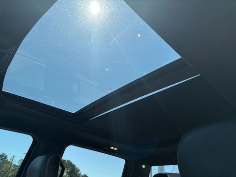 Used 2022 Ford F250 Platinum image 14