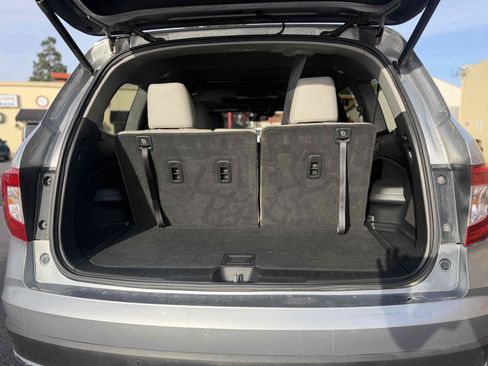 Used 2019 Honda Pilot Elite image 11