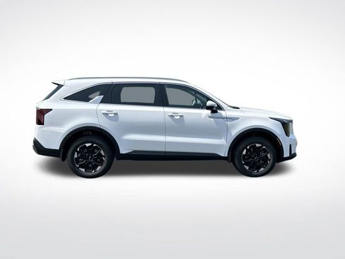 New 2025 Kia Sorento S image 6