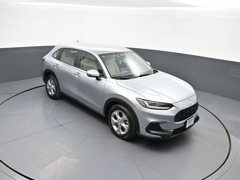 Certified 2024 Honda HR-V LX image 34