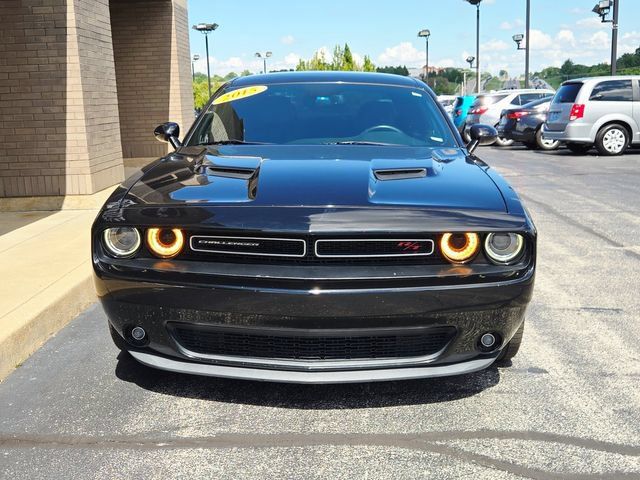 Used 2015 Dodge Challenger R/T Plus RWD image 2