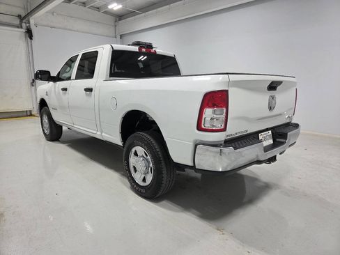 Used 2022 RAM 2500 Tradesman w/ Chrome Appearance Group image 4