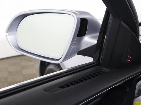 Used 2015 Audi A8 L 3.0T w/ Premium Package image 36