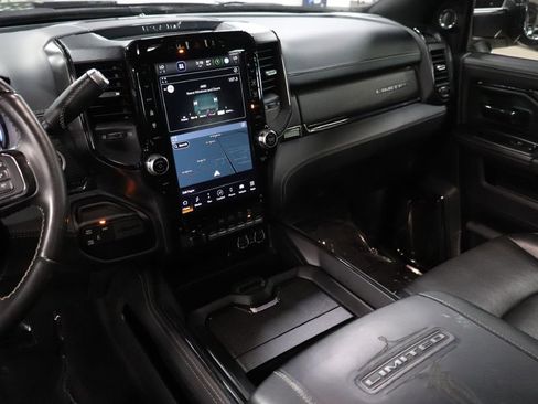 Used 2022 RAM 3500 Limited image 33