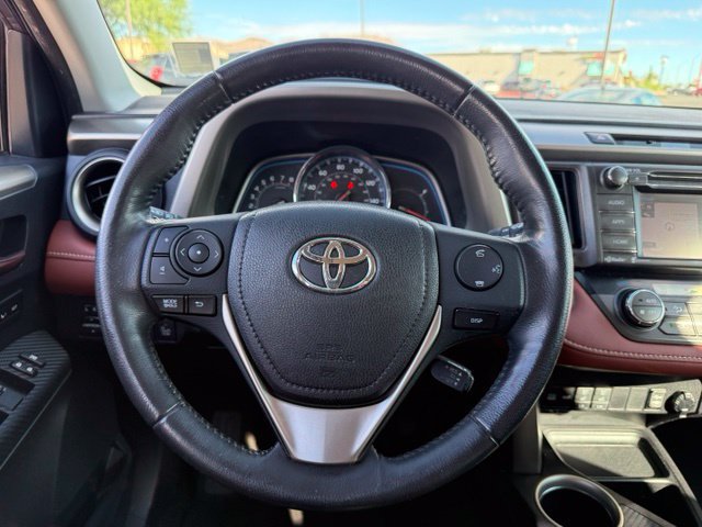 Used 2014 Toyota RAV4 Limited w/ Technology Package AWD/4WD image 17